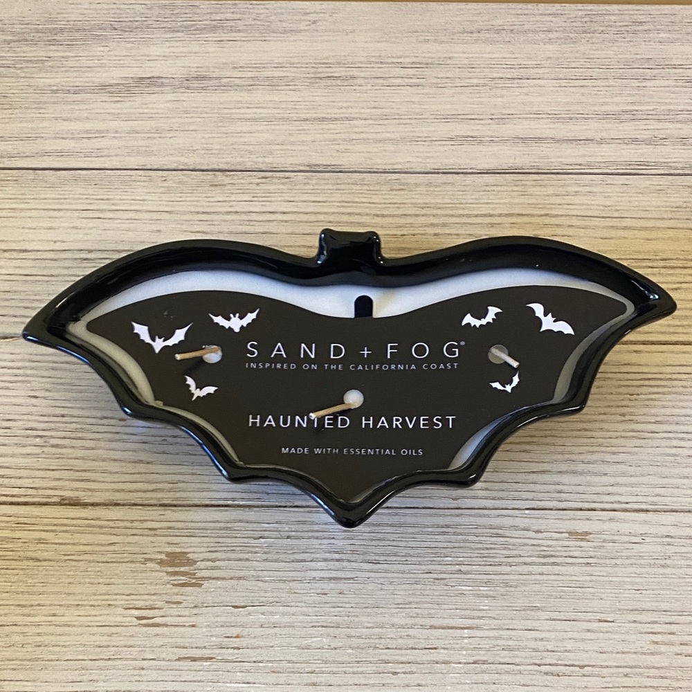 Sand + Fog Haunted Harvest Black Bat-Shaped Candle